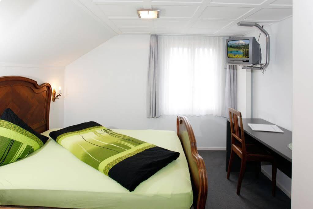 Hotel Krone Attinghausen Екстериор снимка
