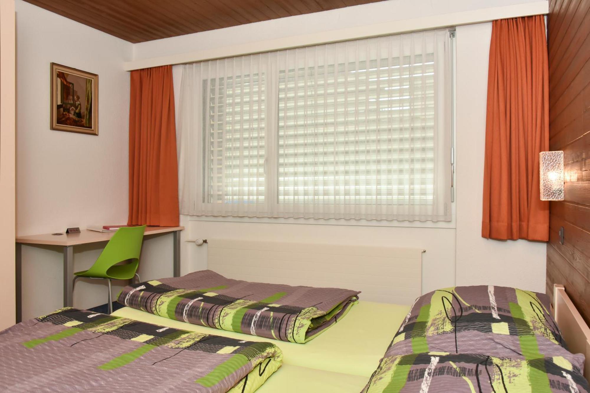 Hotel Krone Attinghausen Стая снимка