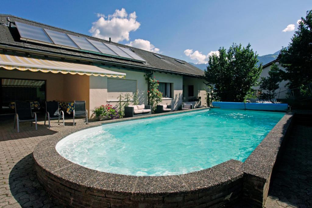 Hotel Krone Attinghausen Екстериор снимка